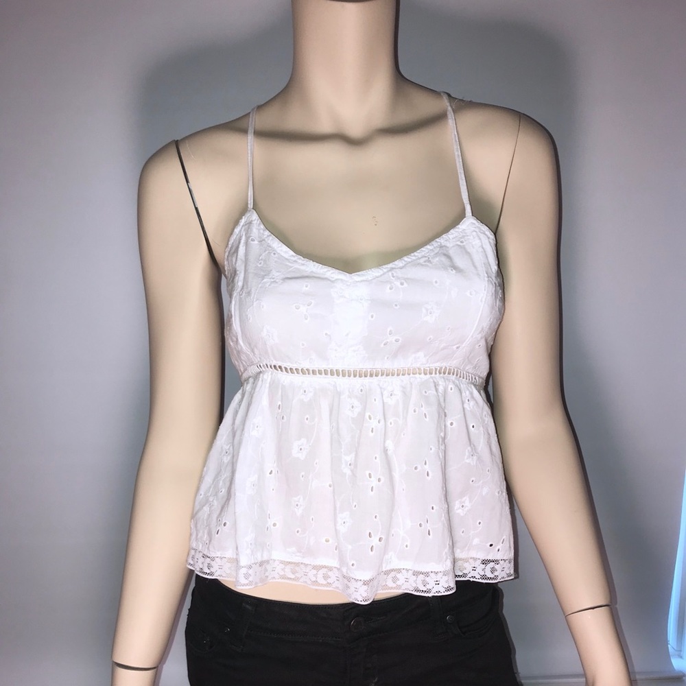**NWT** Toi Moi Greek White Lace Crop Top